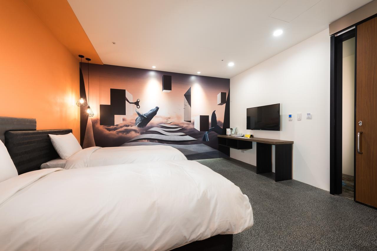 Hotel Half Taichung Esterno foto