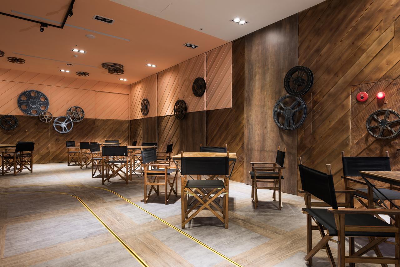 Hotel Half Taichung Esterno foto